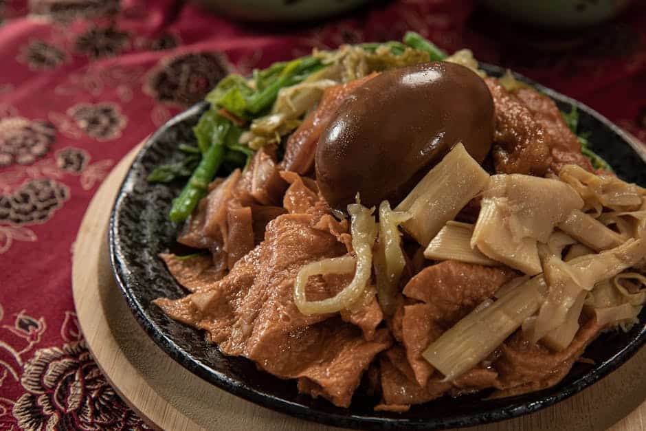 美食雲,基隆滷肉飯節,滷肉飯,基隆滷肉飯王者爭霸,基隆廟口22號攤的滷肉飯豬腳組合
