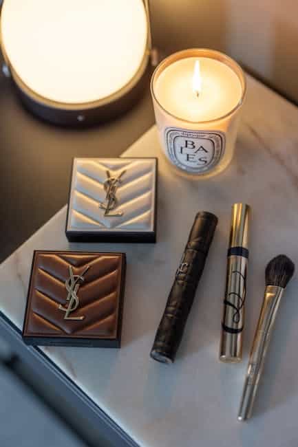 周刊王,眼影,YSL,BOBBI BROWN,RMK,模特兒疊擦眼妝